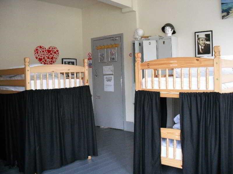 Art Roch Hostel Edinburgh Exterior foto